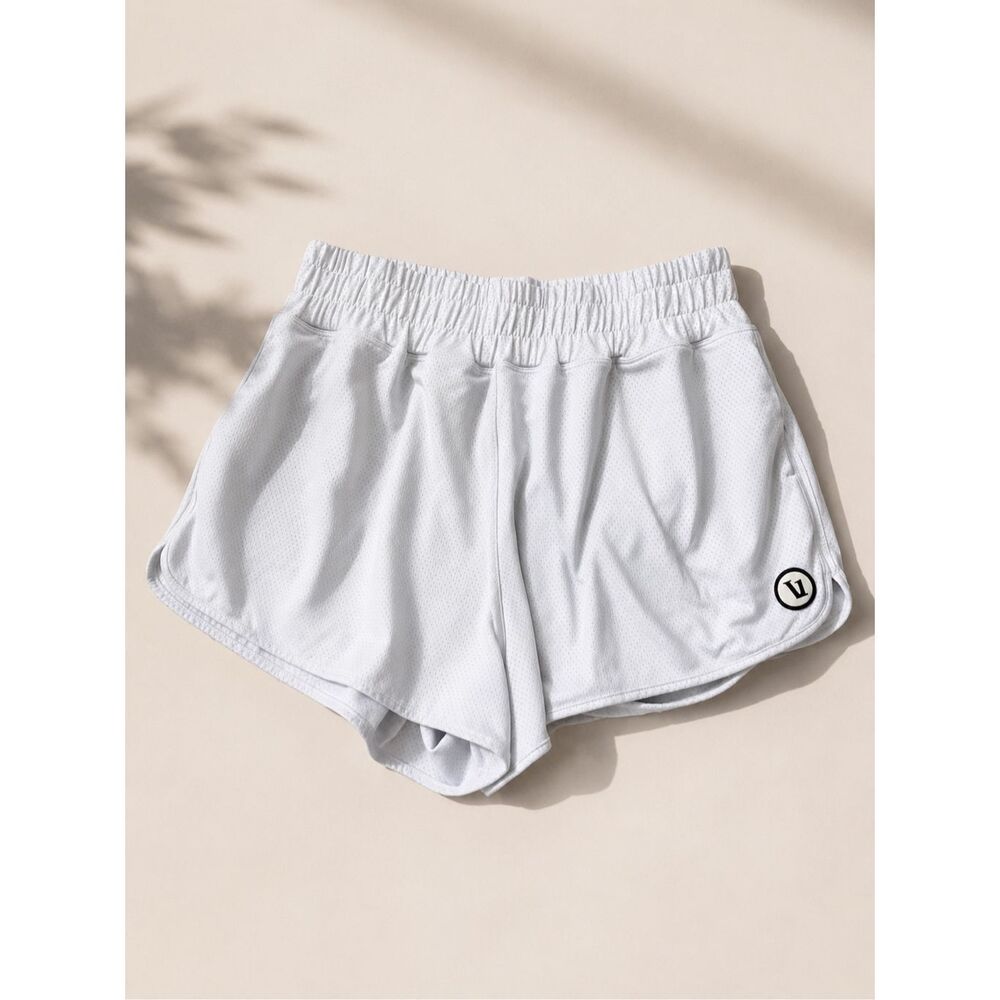 Vuori White Athletic Shorts Lightweight Breathable, Lrg G20